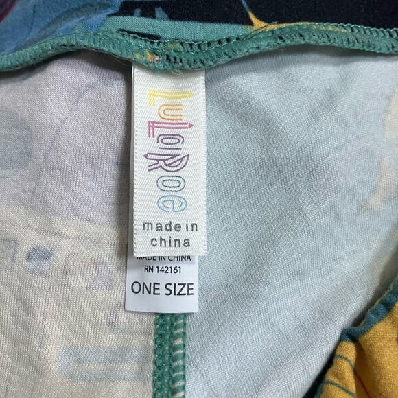 Lularoe High Speed Train Leggings One Size - Picture 2 of 2